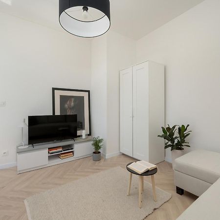 Komfortowe I Przytulne Studio Blisko Parku Wroclaw By Noclegi Renters Dış mekan fotoğraf